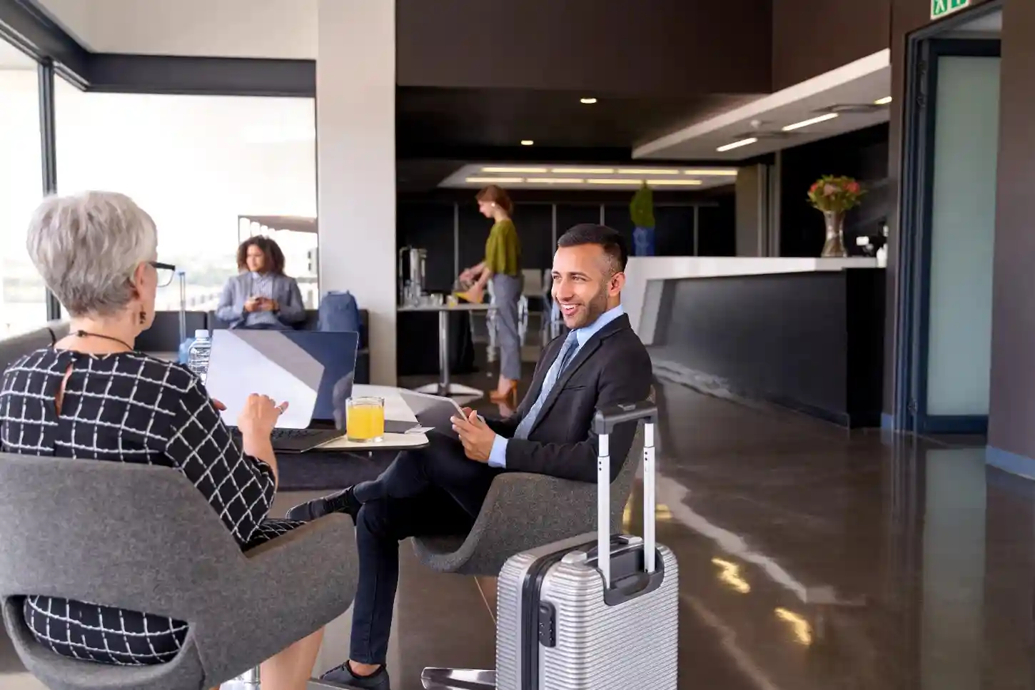 Premium airport lounge